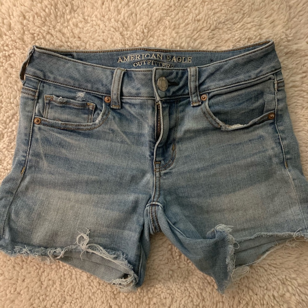 American Eagle super stretch midi short (size 4)